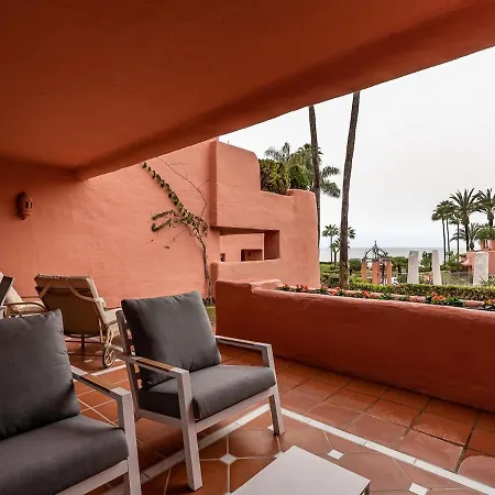 Mediterranean Bliss - 3 Bedroom Ground Floor